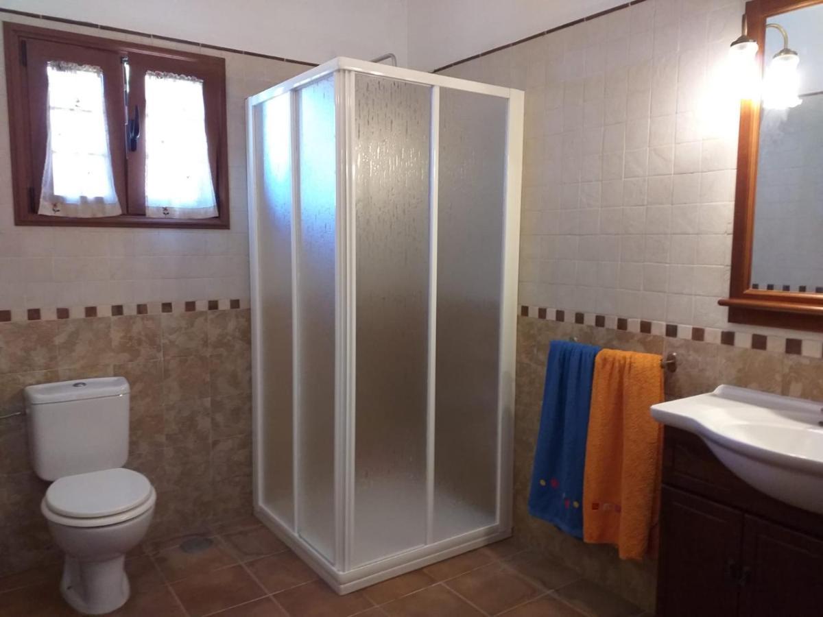 Гостевой дом Casa Clara Фуэнкальенте-де-ла-Пальма Экстерьер фото